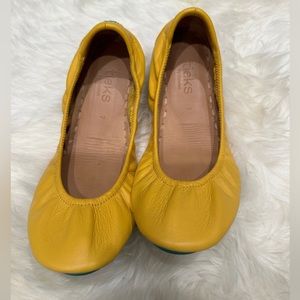 Mustard Tieks